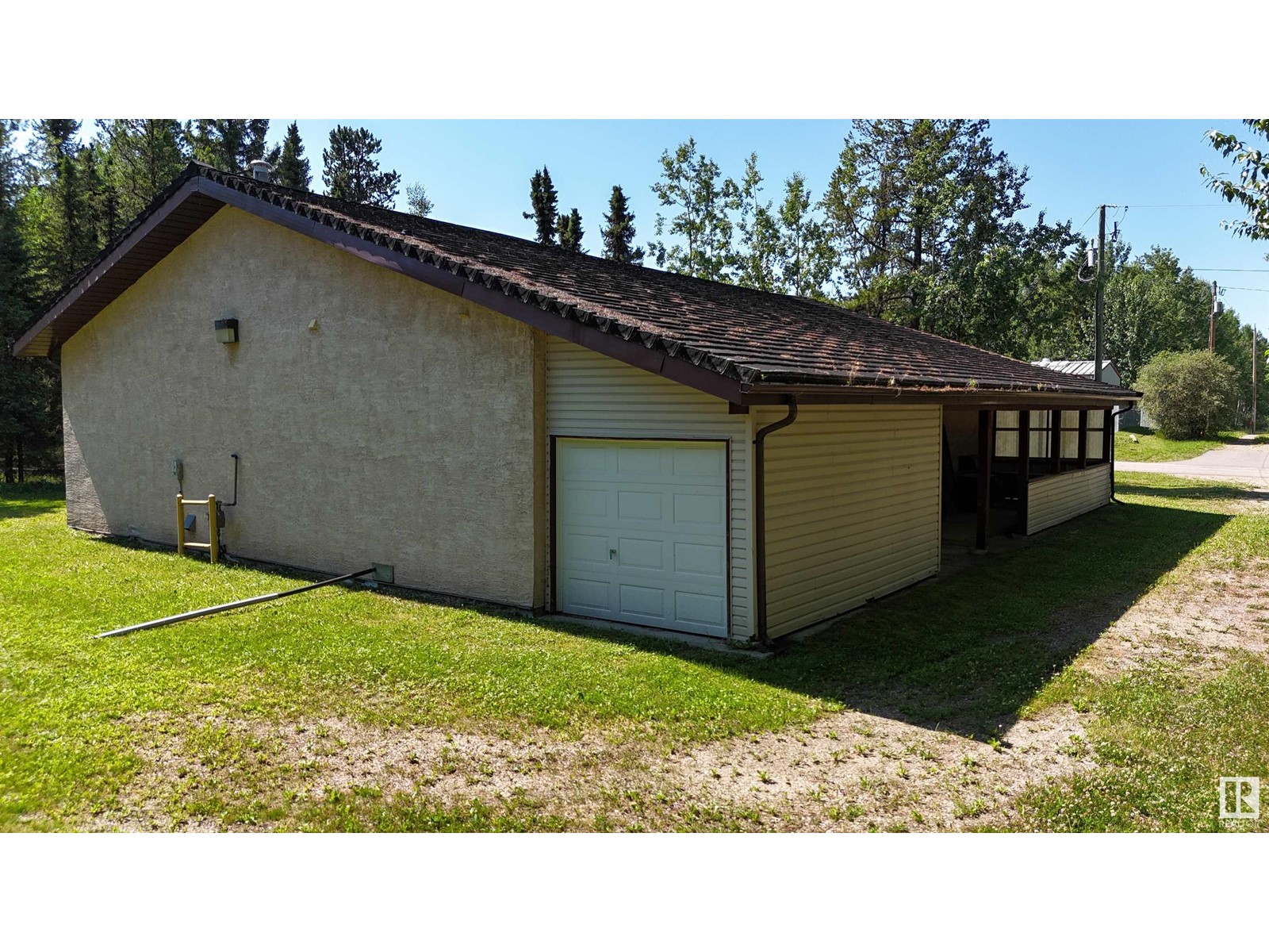 4854 53 Av, Cynthia, Alberta  T0E 0K0 - Photo 3 - E4374691