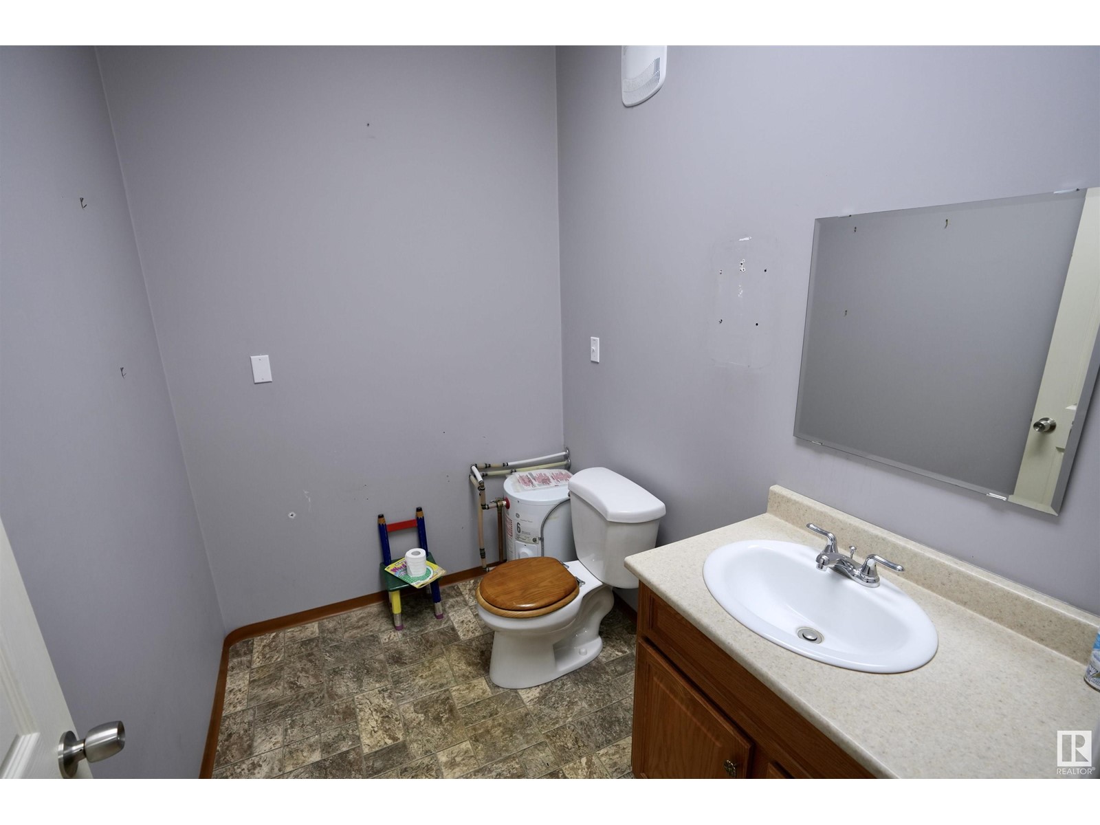 #200 5556 50 Av, St. Paul Town, Alberta  T0A 3A1 - Photo 14 - E4411177