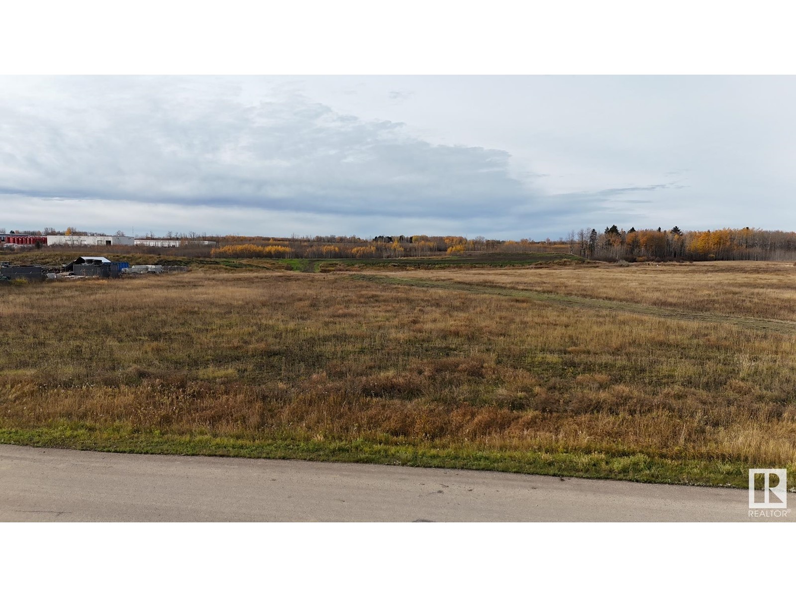 Property at 5616 63 ST image 3
