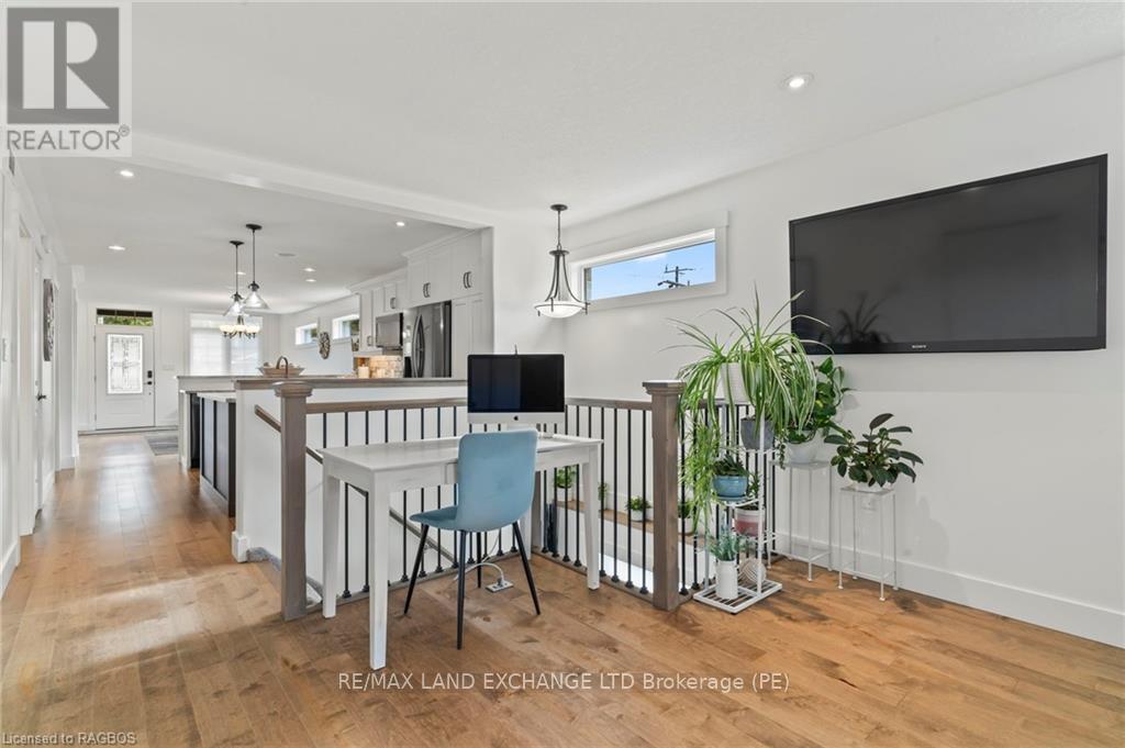 796 Arlington Street, Saugeen Shores, Ontario  N0H 2C4 - Photo 11 - X10847009