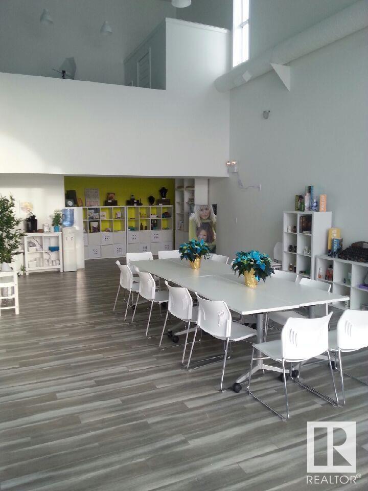 5408 53 AV NW, Edmonton, Alberta