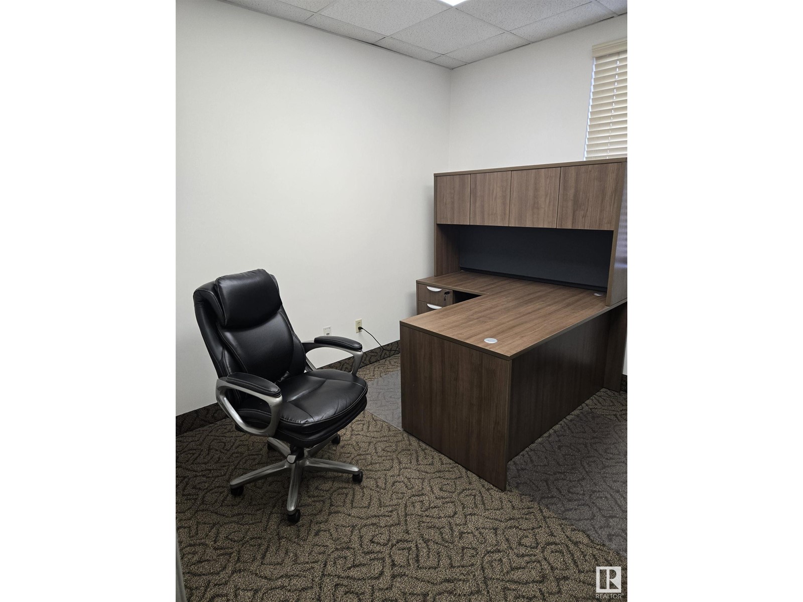 7815 101 Av Nw Nw, Edmonton, Alberta  T6K 0K1 - Photo 4 - E4415993