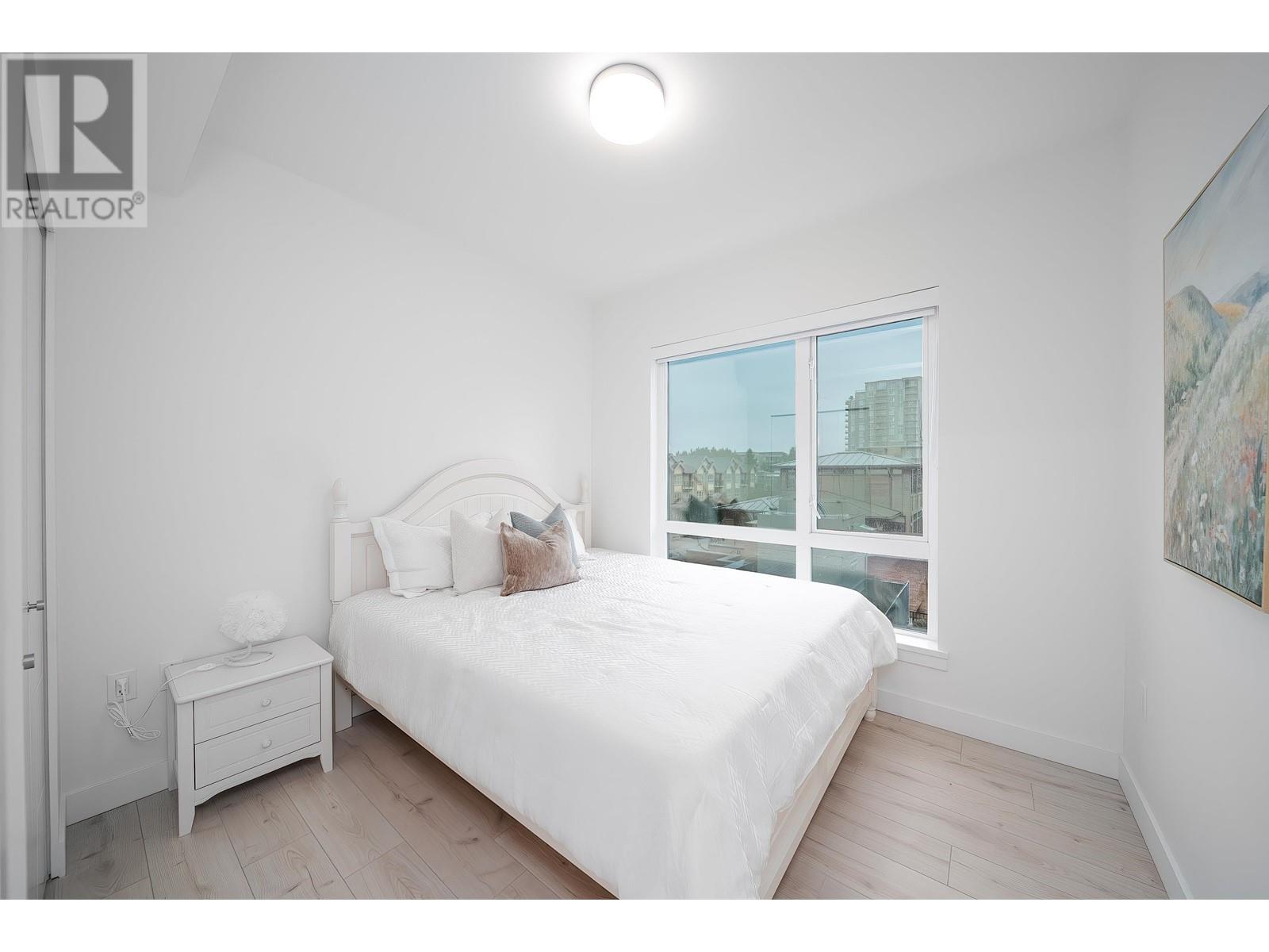 Listing Picture 3 of 34 : 307 8428 PARK ROAD, Richmond / 烈治文 - 魯藝地產 Yvonne Lu Group - MLS Medallion Club Member