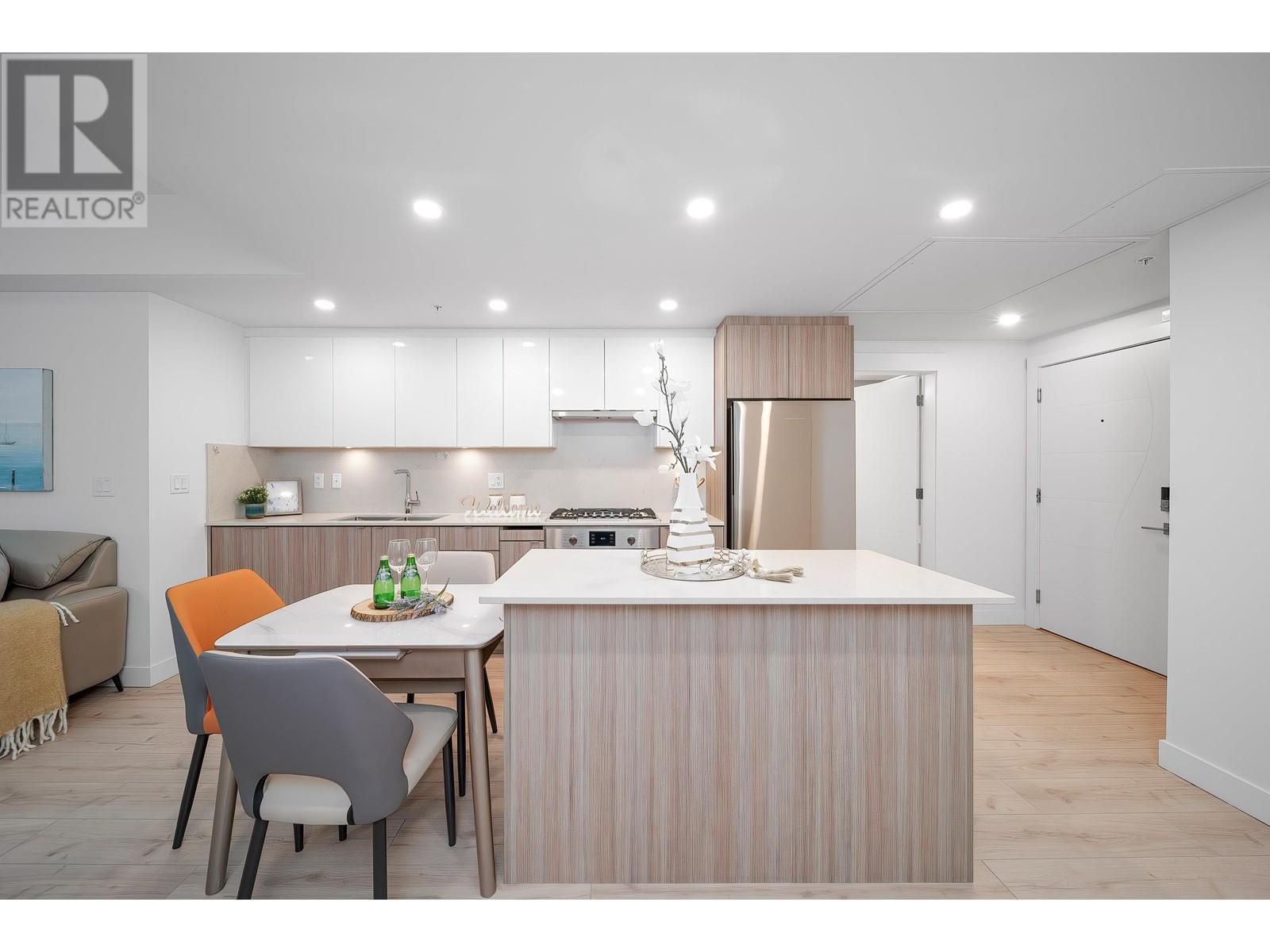 Listing Picture 8 of 34 : 307 8428 PARK ROAD, Richmond / 烈治文 - 魯藝地產 Yvonne Lu Group - MLS Medallion Club Member