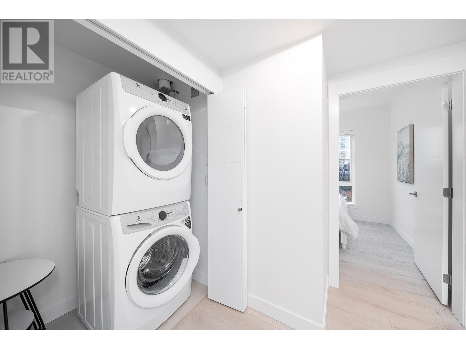 Listing Picture 20 of 34 : 307 8428 PARK ROAD, Richmond / 烈治文 - 魯藝地產 Yvonne Lu Group - MLS Medallion Club Member