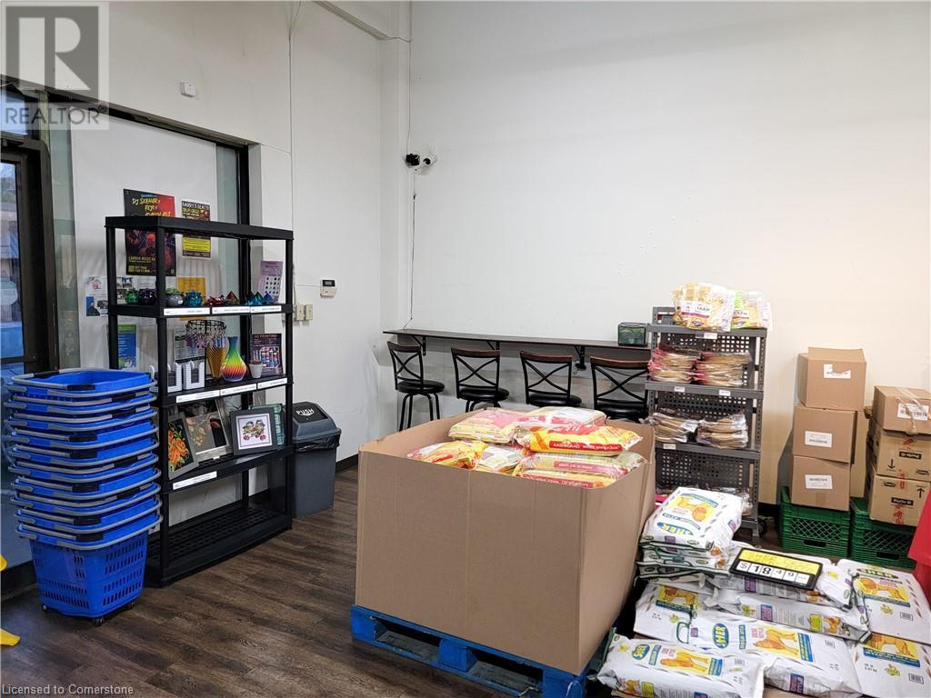 1020 Ontario Street Unit# 7, Stratford, Ontario  N5A 6Z3 - Photo 8 - 40627978