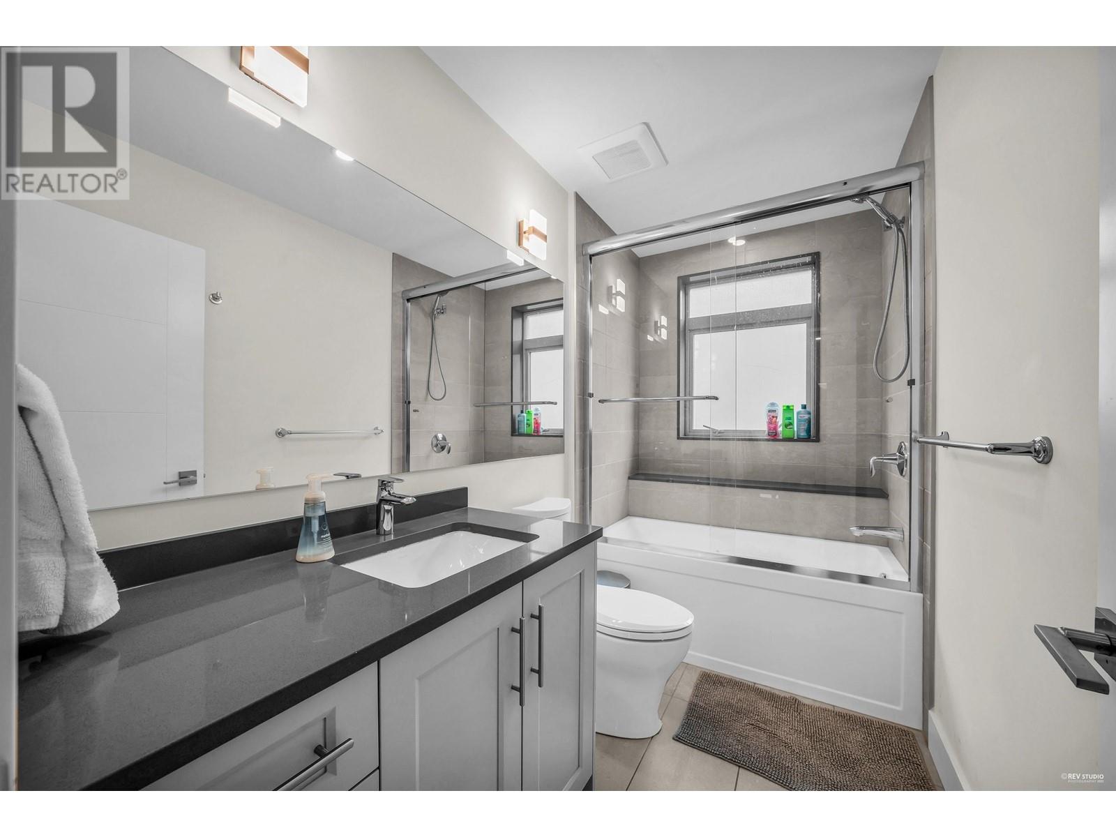 3 115 Queens Road, North Vancouver, British Columbia  V7N 2K4 - Photo 27 - R2932295