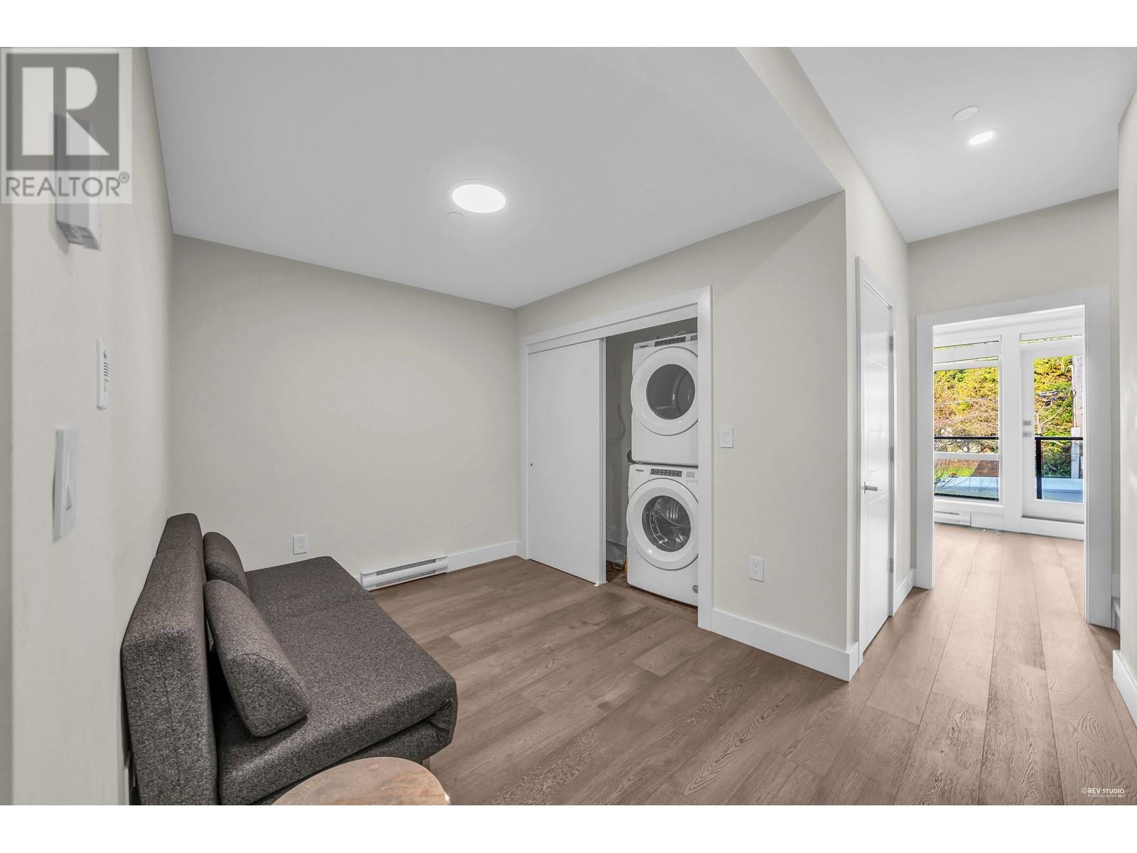 3 115 Queens Road, North Vancouver, British Columbia  V7N 2K4 - Photo 26 - R2932295
