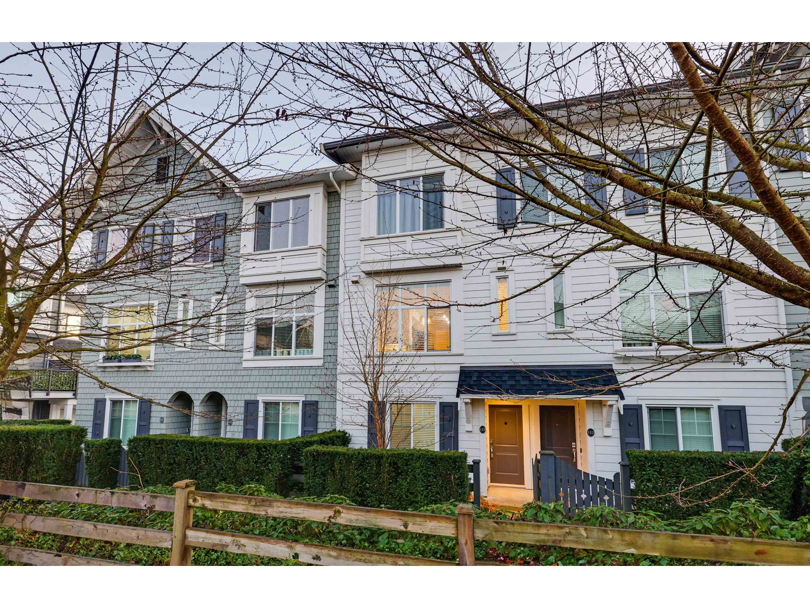 Property at 113 15230 GUILDFORD DRIVE image 1