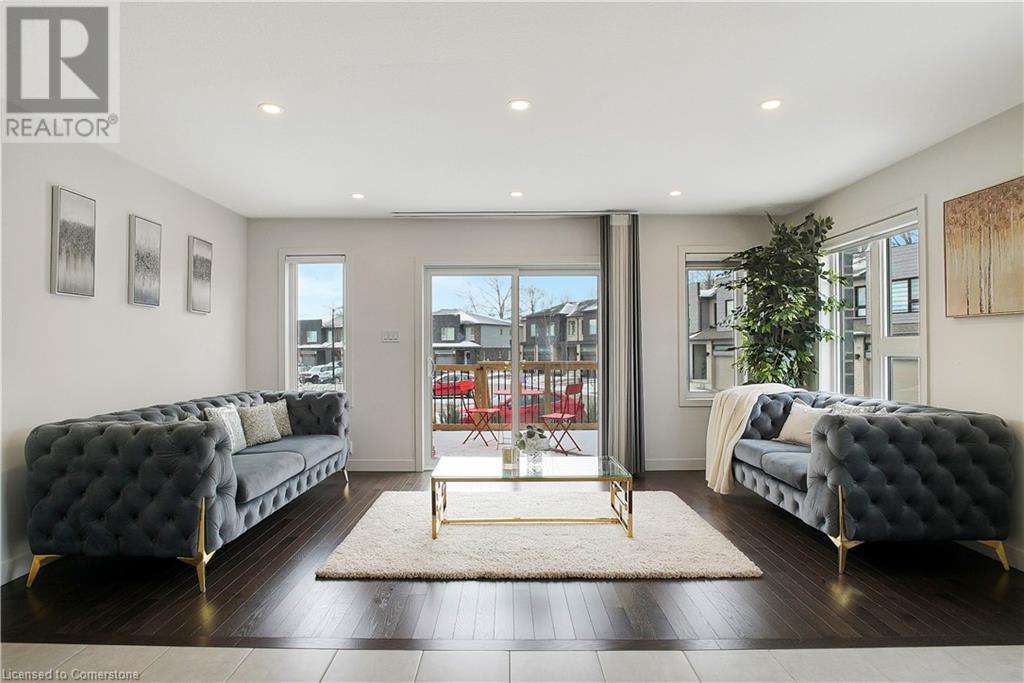 111 PONY WAY Drive, Kitchener, Ontario