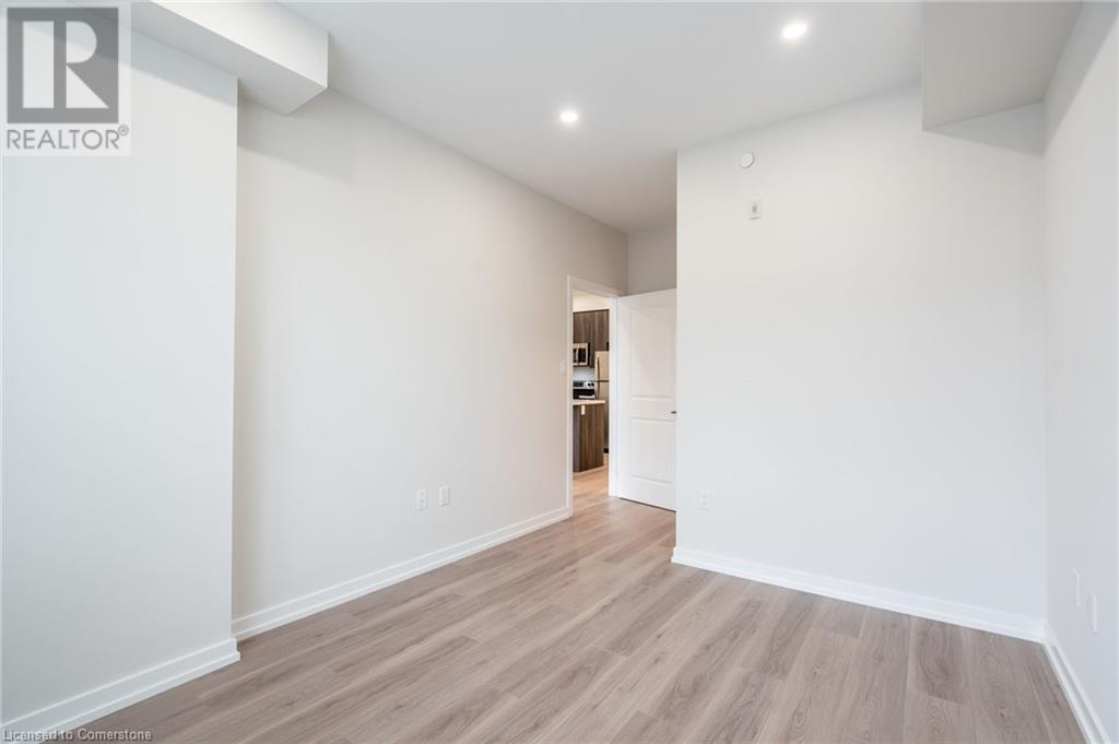 125 Shoreview Place Unit# 205, Stoney Creek, Ontario  L8E 0K3 - Photo 28 - 40685548