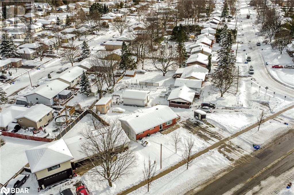 2 Walker Avenue, Orillia, Ontario  L3V 6G7 - Photo 40 - 40683147