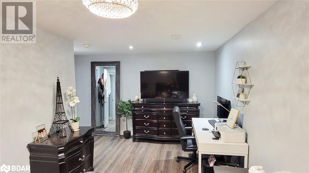 2 Walker Avenue, Orillia, Ontario  L3V 6G7 - Photo 31 - 40683147