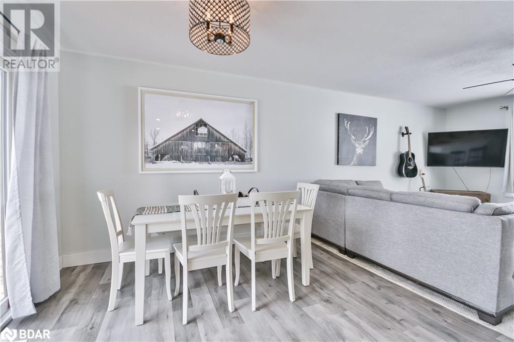 2 Walker Avenue, Orillia, Ontario  L3V 6G7 - Photo 9 - 40683147