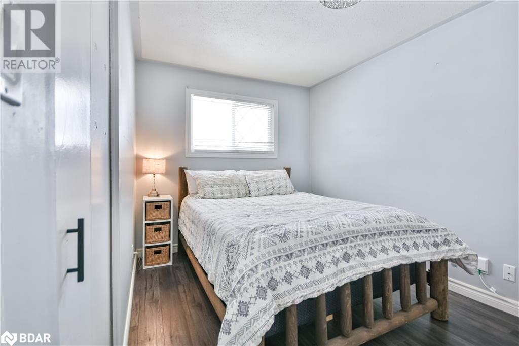 2 Walker Avenue, Orillia, Ontario  L3V 6G7 - Photo 23 - 40683147