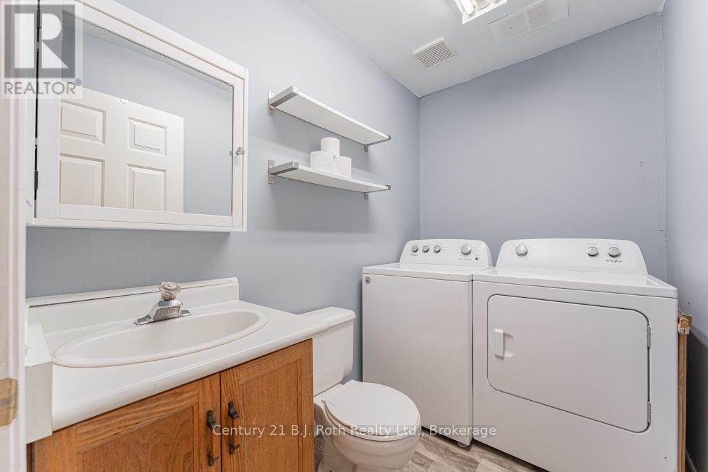 146 Fernwood Drive, Gravenhurst, Ontario  P1P 1P4 - Photo 7 - X11895825