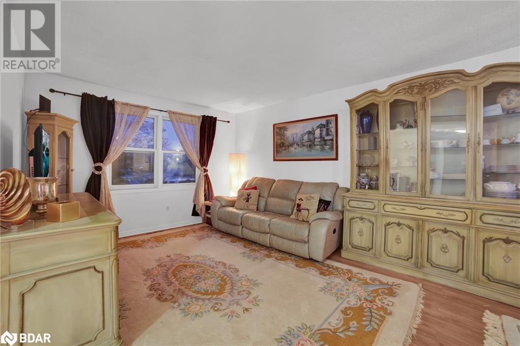 43 Mccarthy Crescent, Angus, Ontario  L3W 0J4 - Photo 8 - 40683375