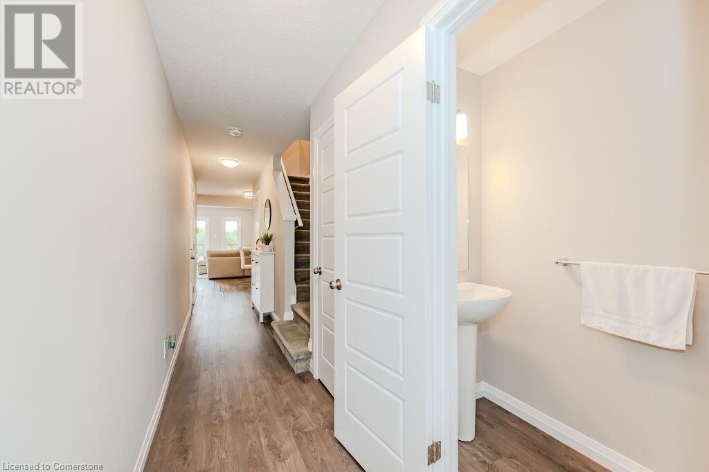 86 Erbsville Court Unit# 30, Waterloo, Ontario  N2T 0C8 - Photo 4 - 40685627