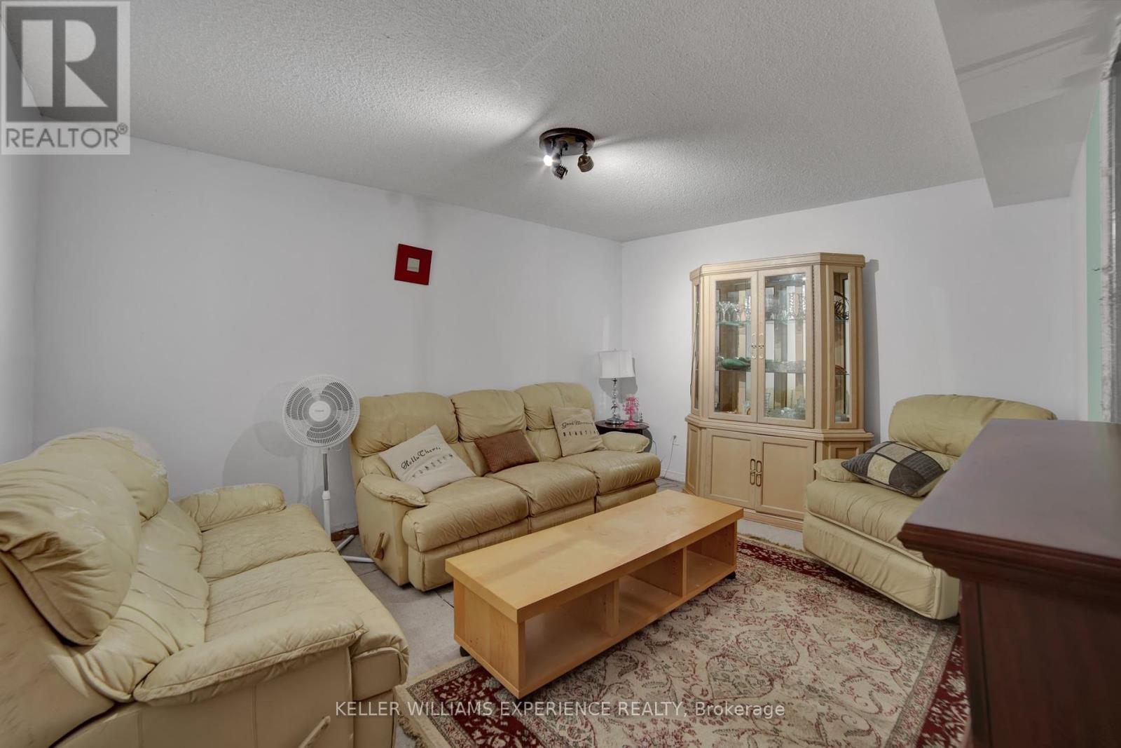 43 Mccarthy Crescent, Essa, Ontario  L3W 0J4 - Photo 23 - N11895567