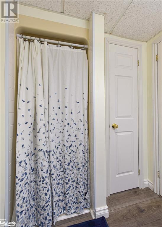 8 Agnes Street, Oro-Medonte, Ontario  L0K 1N0 - Photo 29 - S10439075