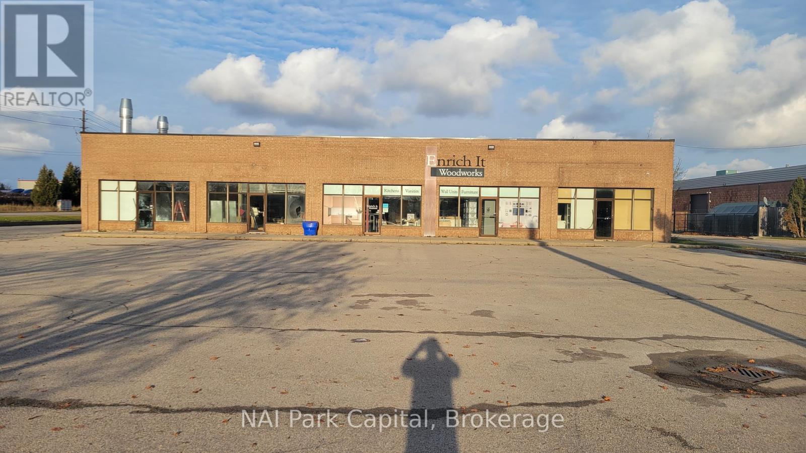 3-4 - 567 SILVERCREEK PARKWAY N, Guelph, Ontario