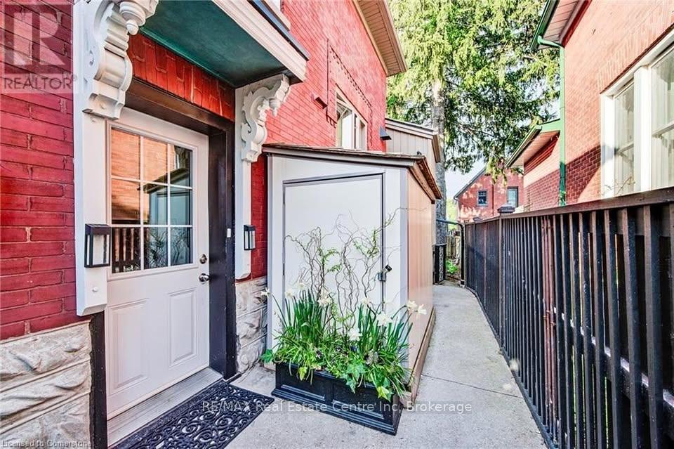 Bsmt - 108 Moore Avenue, Kitchener, Ontario  N2H 3S7 - Photo 2 - X11895986