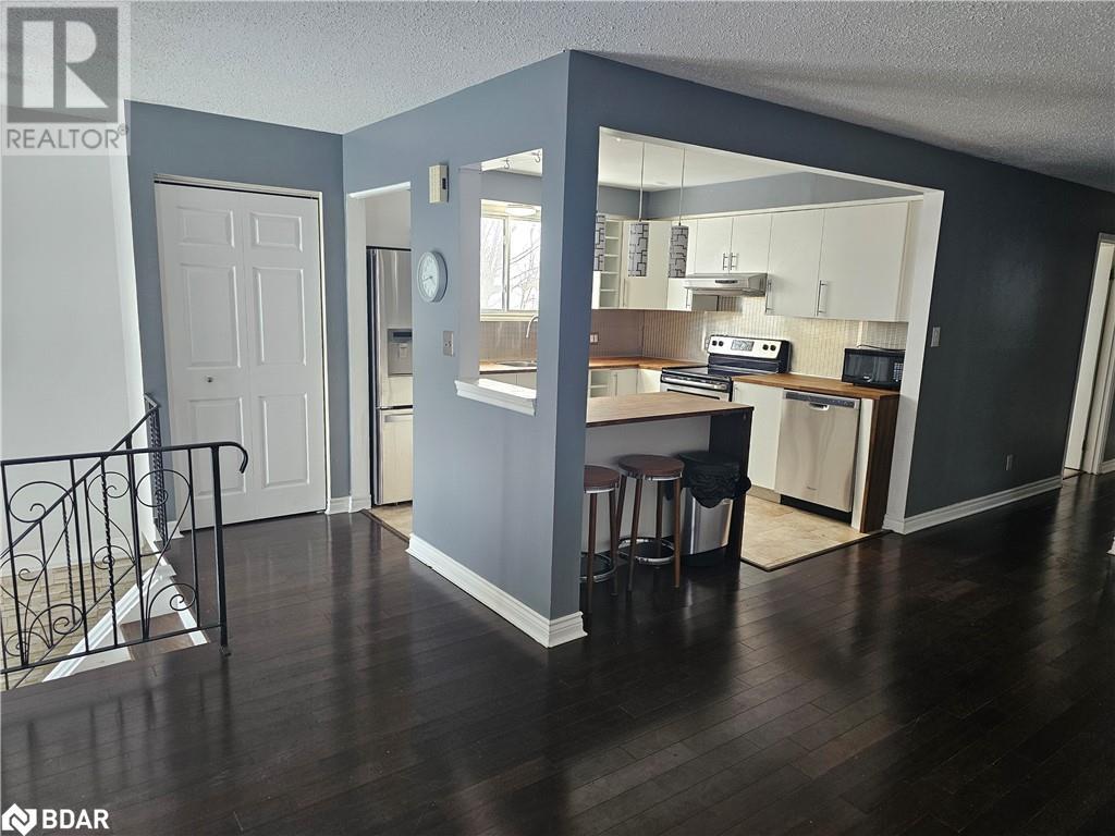 243 Mclellan Court, Kingston, Ontario  K7M 7Z1 - Photo 9 - 40685377