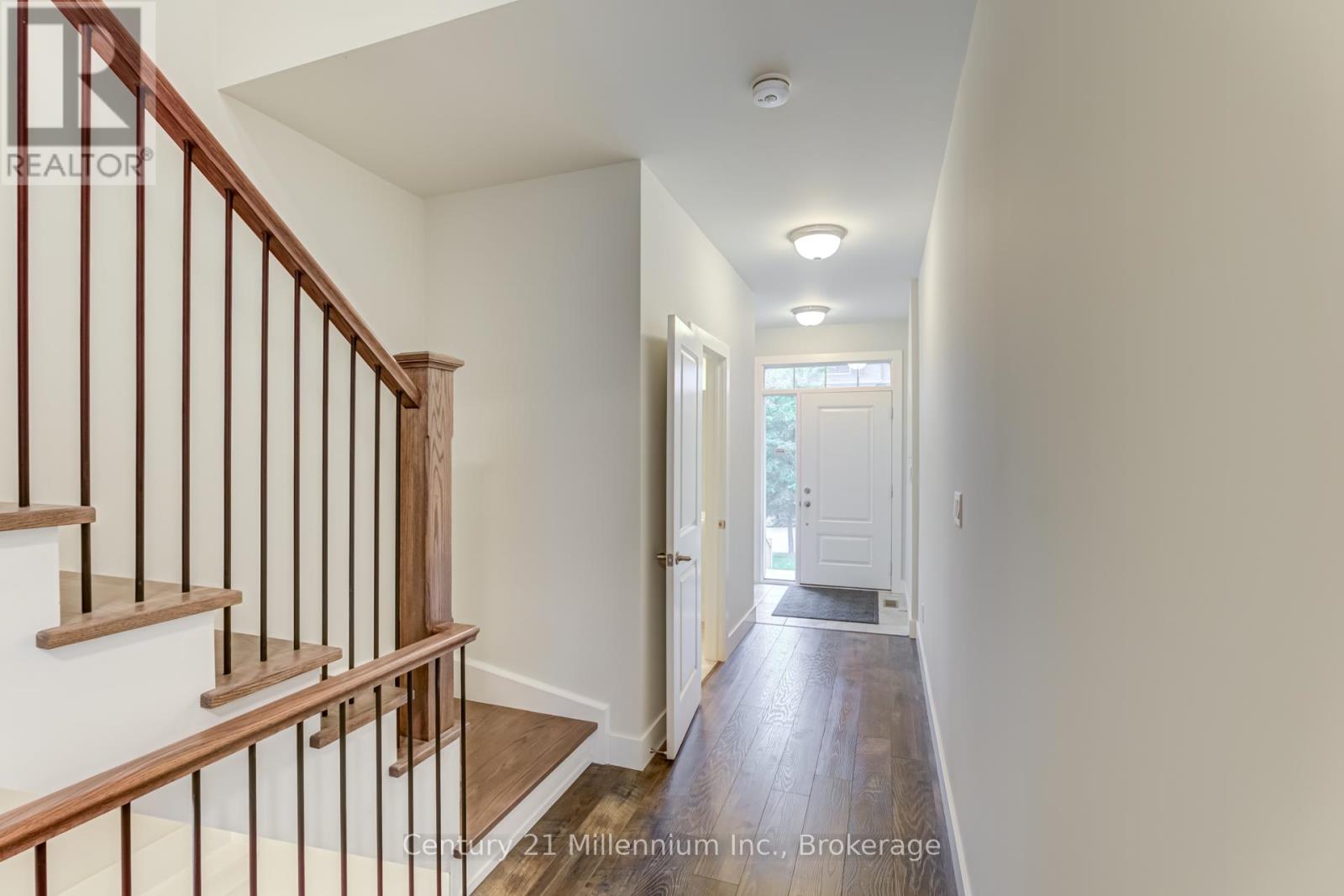 173 Yellow Birch Crescent, Blue Mountains, Ontario  L9Y 0Z3 - Photo 4 - X10439533