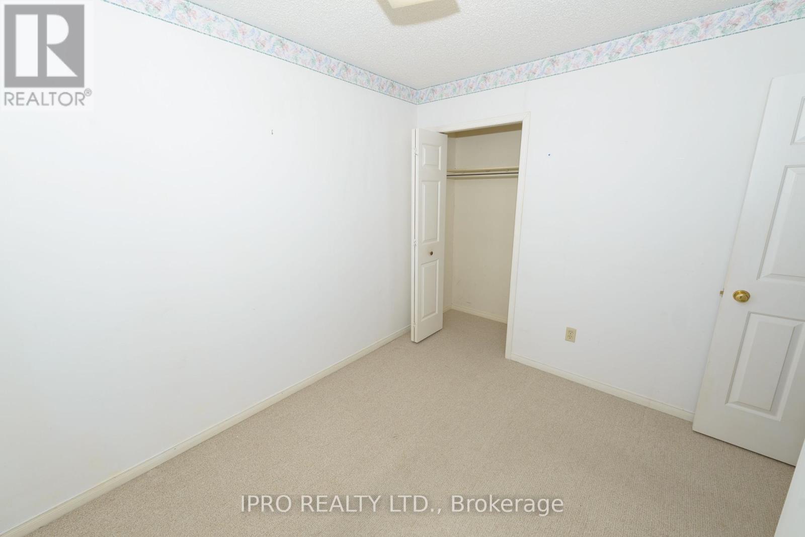 28 - 38 Elora Drive, Hamilton, Ontario  L9C 7L4 - Photo 18 - X11896052