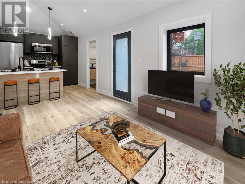 110r Deschene Avenue, Hamilton, Ontario  L9A 3K1 - Photo 5 - 40638710