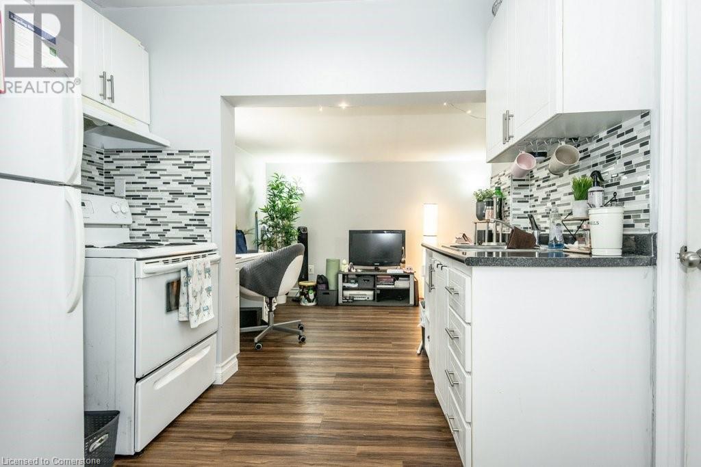 165 Nelson Street, Brantford, Ontario  N3S 4B7 - Photo 14 - 40672855