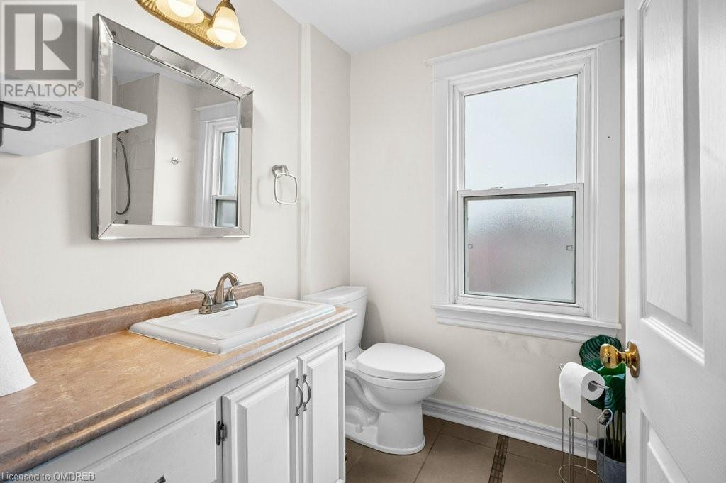 15 Melrose Avenue N Unit# Upper, Hamilton, Ontario  L8L 6X3 - Photo 17 - 40678881