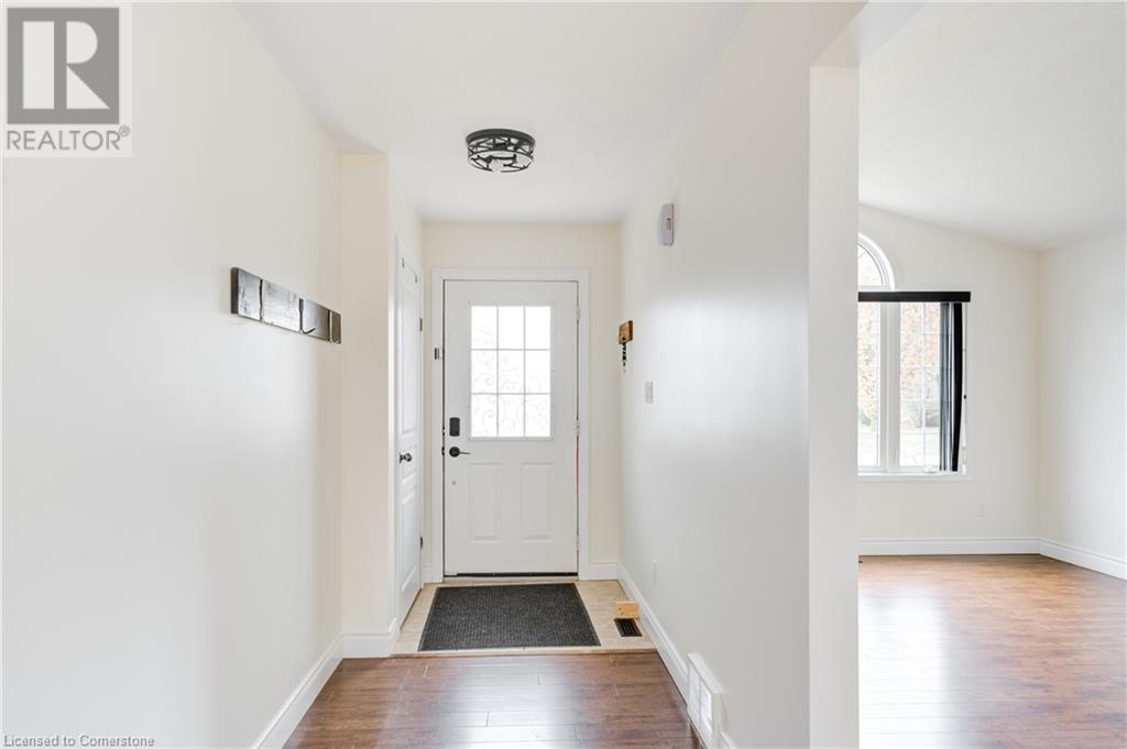 14 Windemere Avenue, Tillsonburg, Ontario  N4G 5M8 - Photo 3 - 40684799