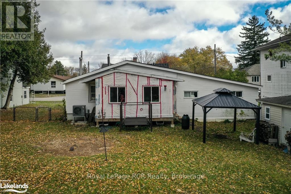 200 Sutherland Street N, Clearview, Ontario  L0M 1S0 - Photo 25 - S10438641
