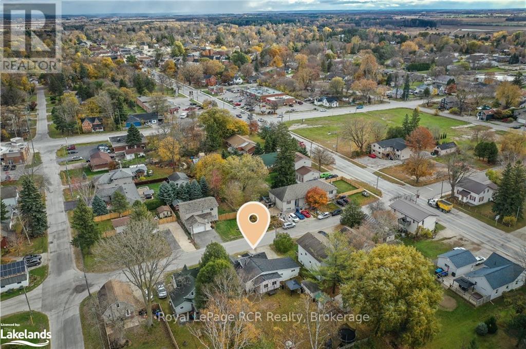 200 Sutherland Street N, Clearview, Ontario  L0M 1S0 - Photo 4 - S10438641