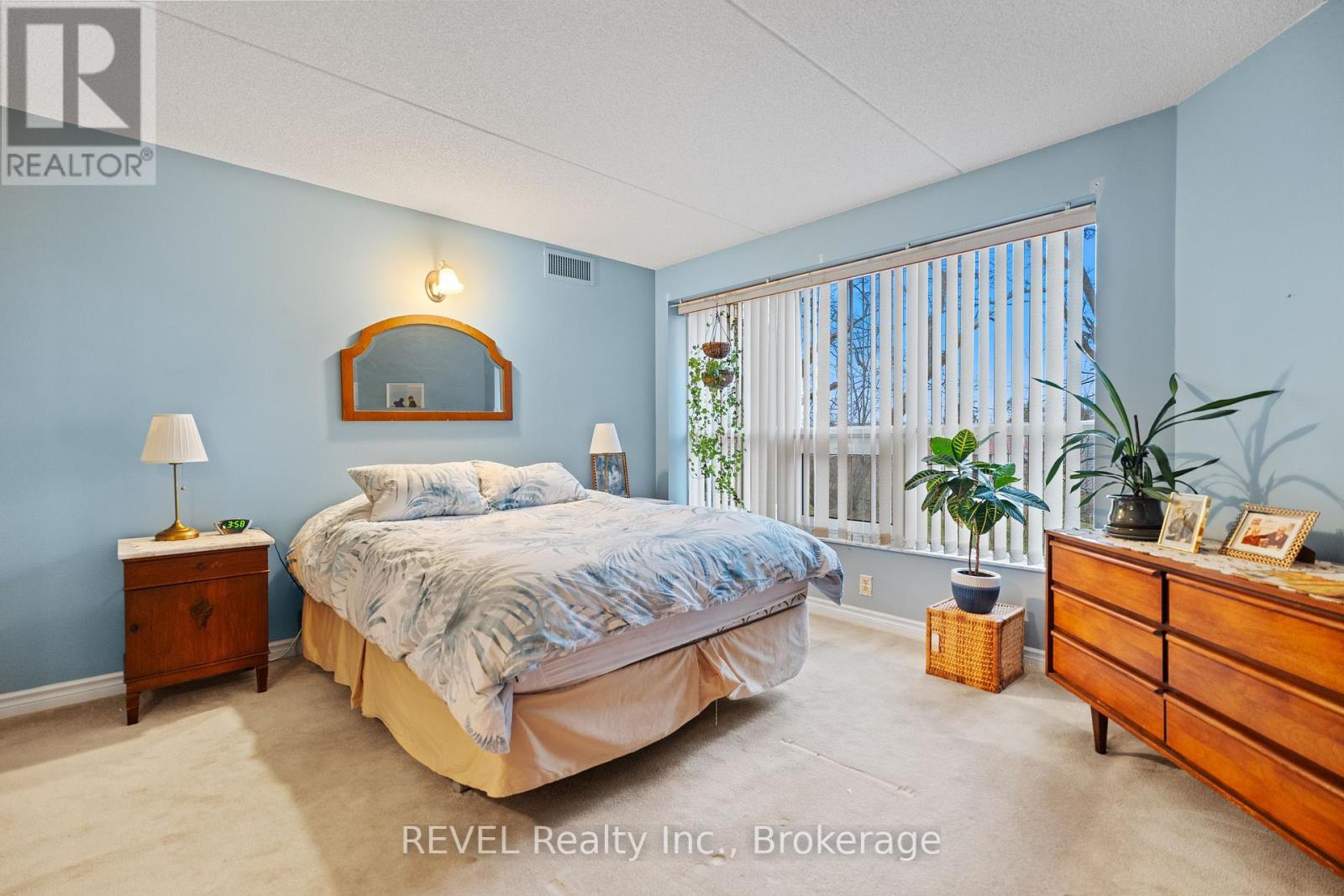 303 - 244 Lakeshore Road, St. Catharines (442 - Vine/linwell), Ontario  L2M 1R6 - Photo 18 - X11896163