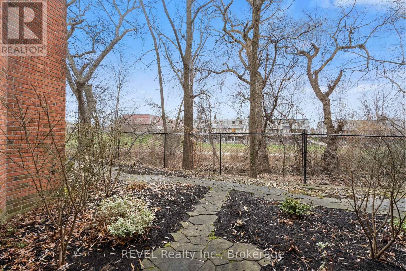 303 - 244 Lakeshore Road, St. Catharines (442 - Vine/linwell), Ontario  L2M 1R6 - Photo 27 - X11896163