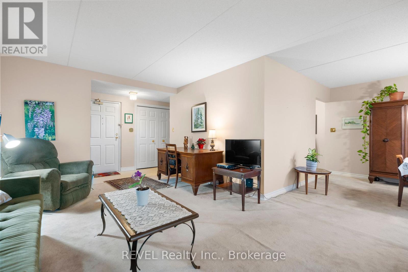 303 - 244 Lakeshore Road, St. Catharines (442 - Vine/linwell), Ontario  L2M 1R6 - Photo 8 - X11896163