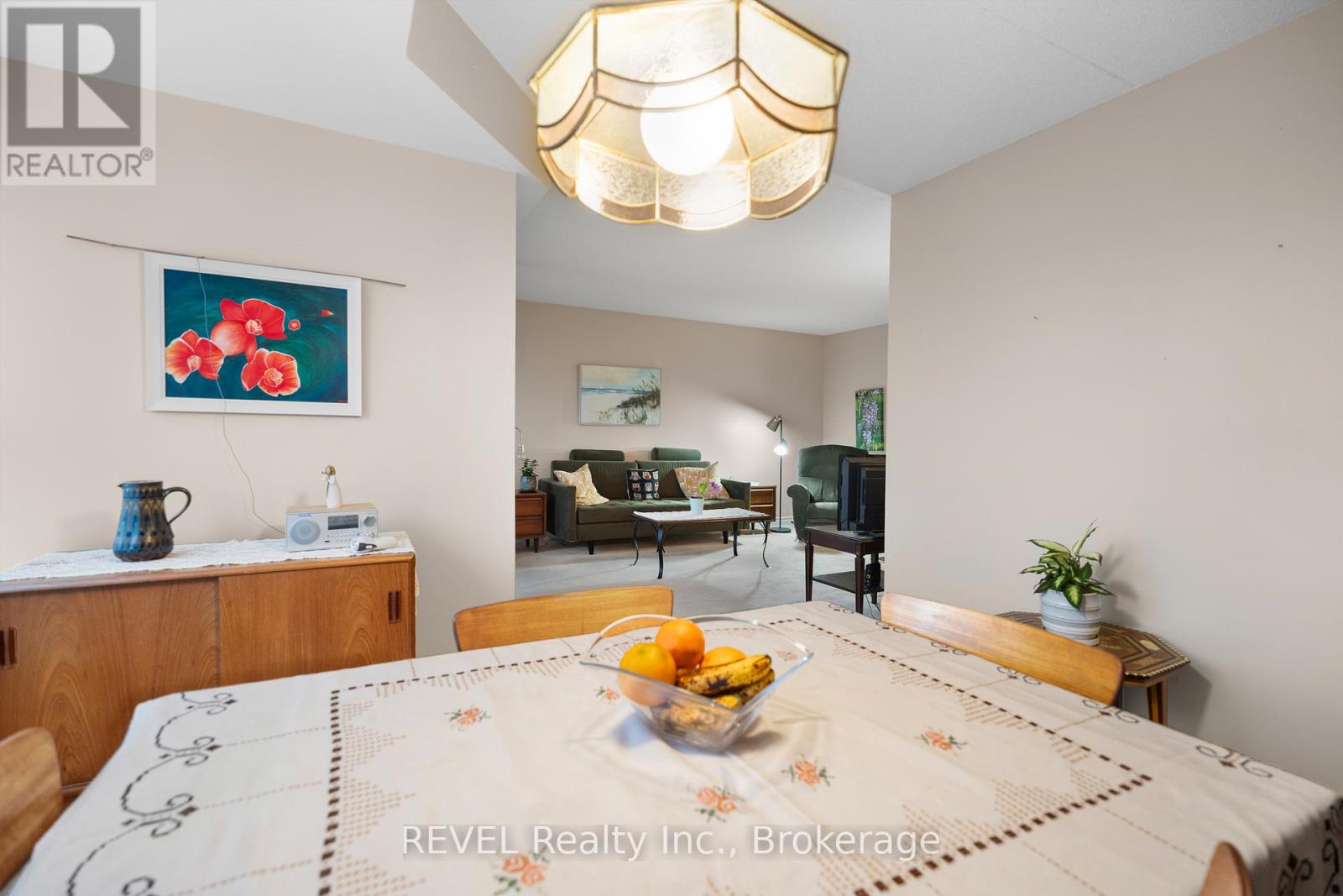 303 - 244 Lakeshore Road, St. Catharines (442 - Vine/linwell), Ontario  L2M 1R6 - Photo 9 - X11896163
