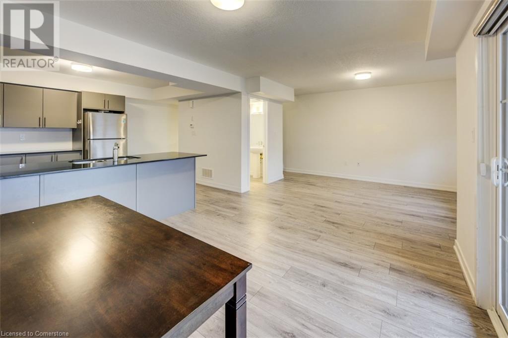 219 West Oak Trail Unit# 81Kitchener, Ontario  N2R 0R1 - Photo 21 - 40685775