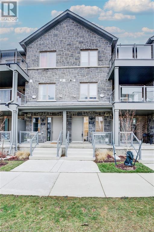 219 West Oak Trail Unit# 81Kitchener, Ontario  N2R 0R1 - Photo 4 - 40685775