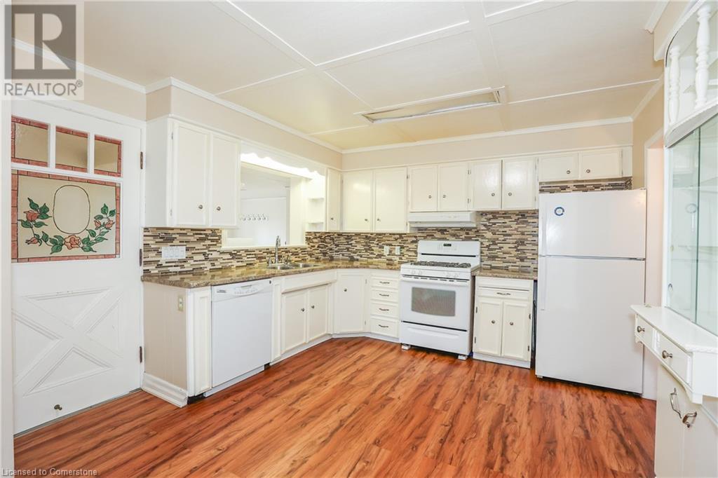 1 Grand Avenue, Grimsby, Ontario  L3M 2R6 - Photo 13 - 40685809