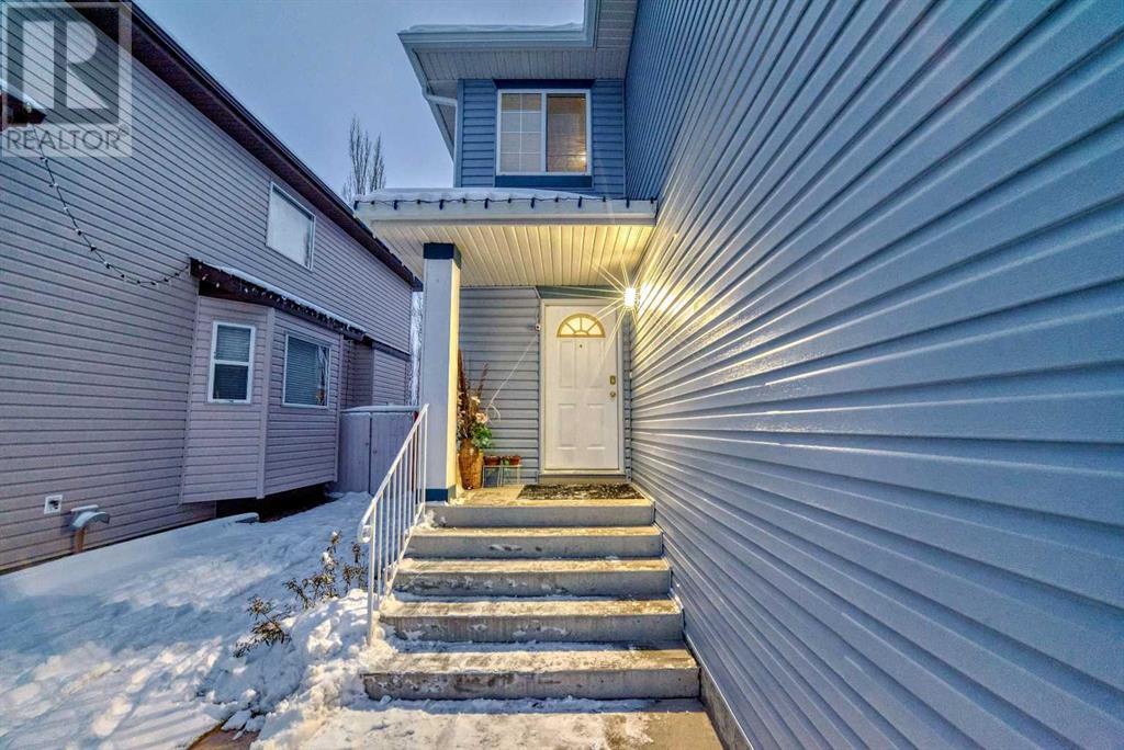 37 Somerside Crescent Sw, Calgary, Alberta  T2Y 4G8 - Photo 3 - A2180680