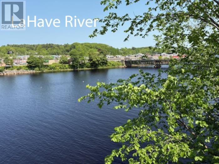 620 King Street, Bridgewater, Nova Scotia  B4V 1B4 - Photo 10 - 202428086