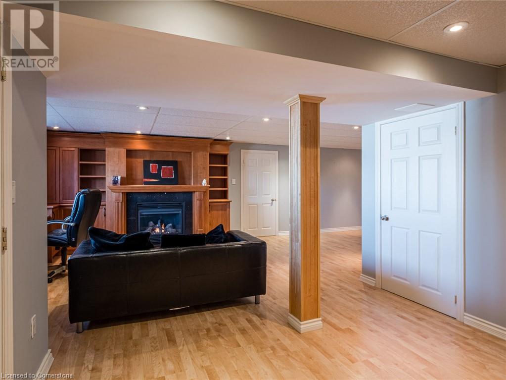 1450 Limeridge Road E Unit# Basement, Hamilton, Ontario  L8W 3J9 - Photo 3 - 40685656
