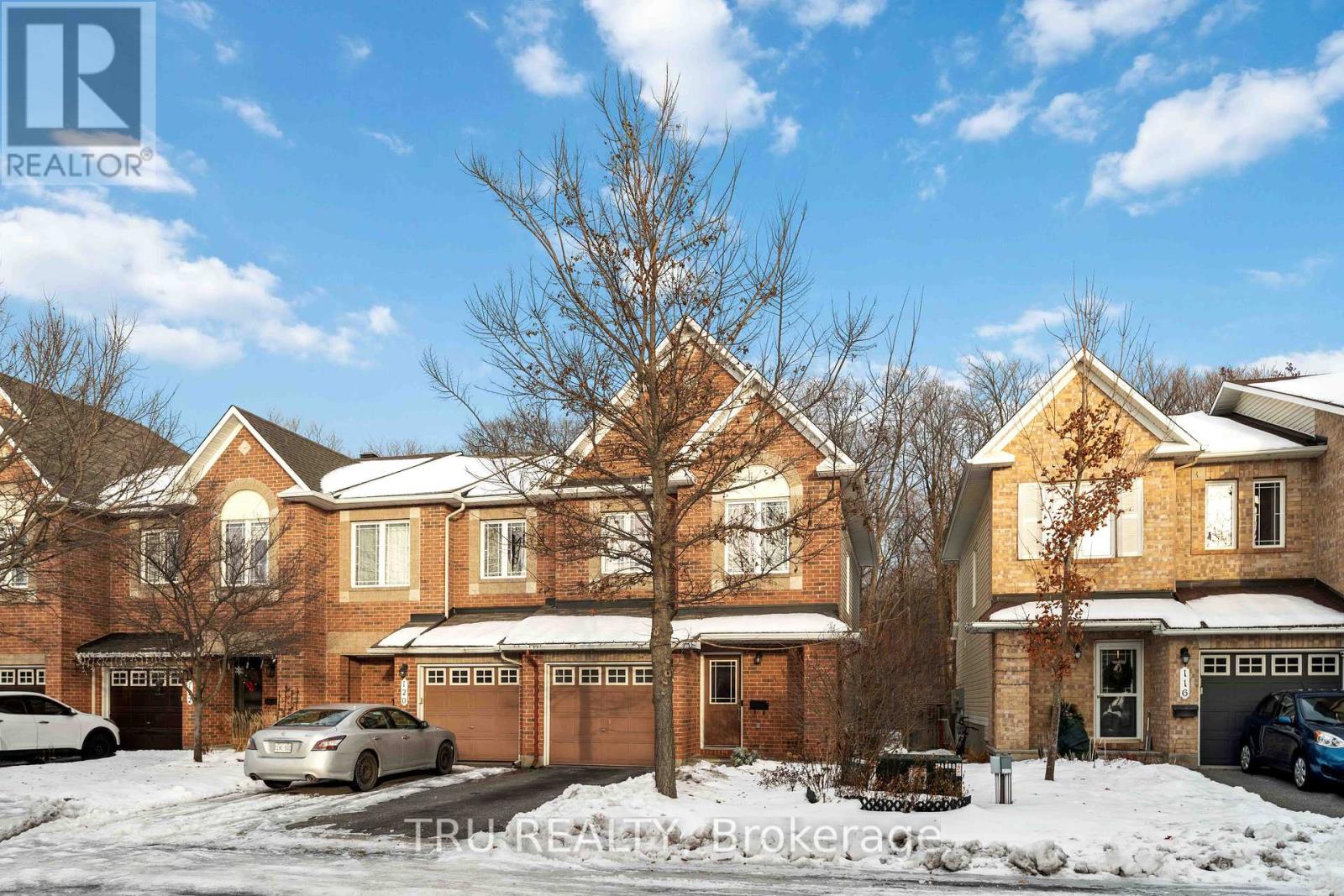 118 TACOM CIRCLE Ottawa