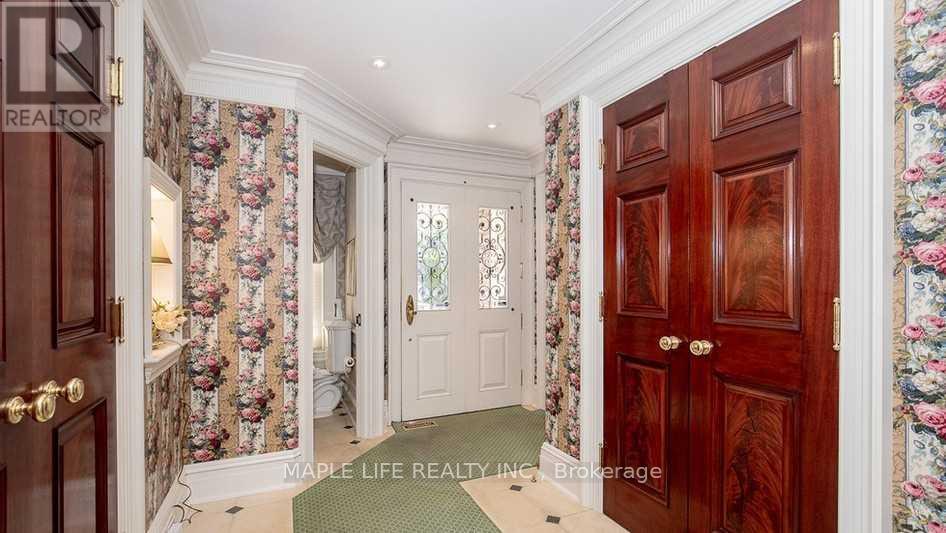 11 Dewbourne Avenue, Toronto (Forest Hill South), Ontario  M5P 1Z3 - Photo 12 - C11896266