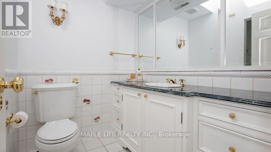 11 Dewbourne Avenue, Toronto (Forest Hill South), Ontario  M5P 1Z3 - Photo 24 - C11896266