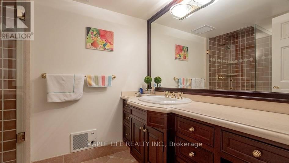 11 Dewbourne Avenue, Toronto (Forest Hill South), Ontario  M5P 1Z3 - Photo 29 - C11896266