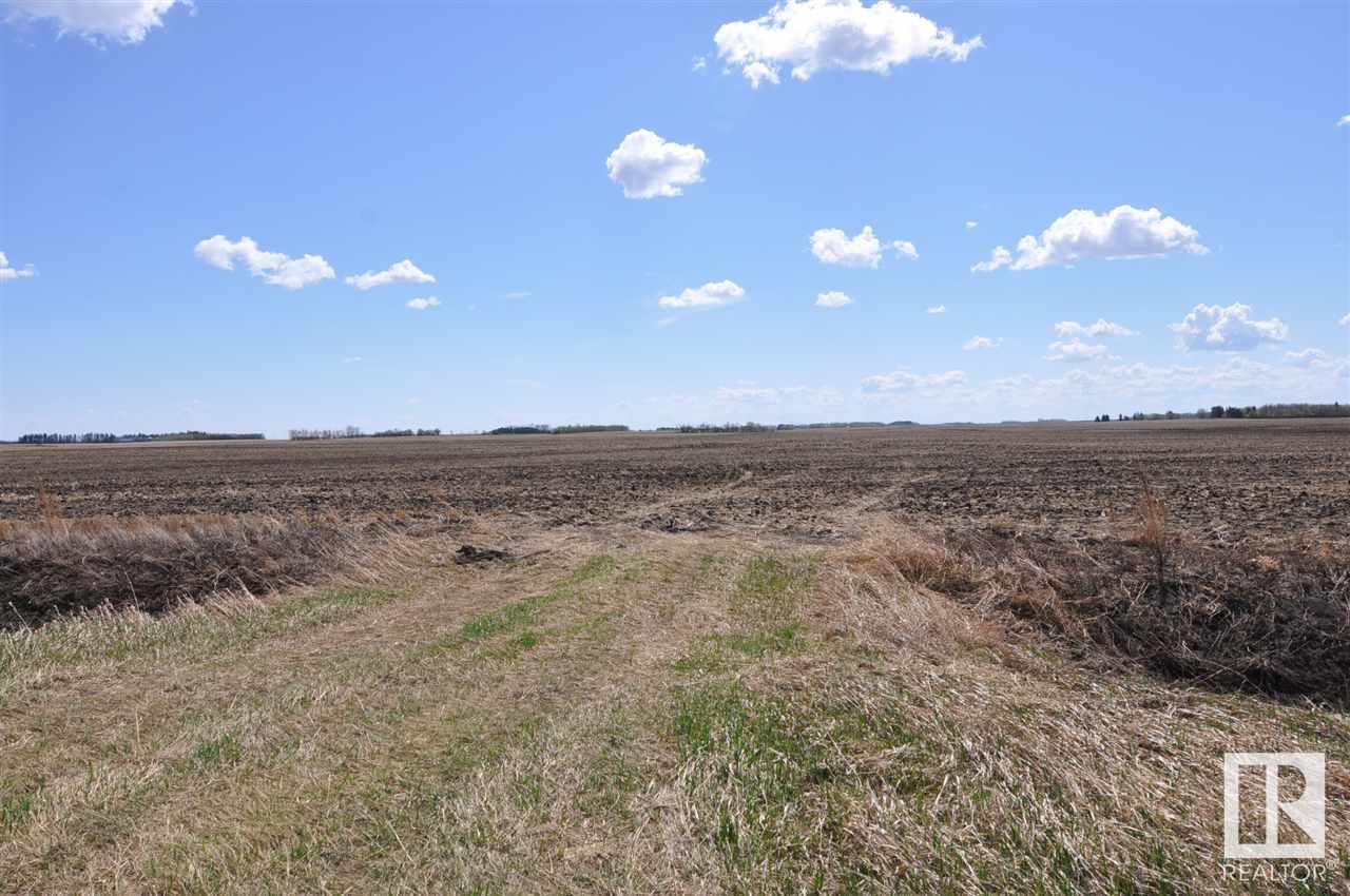 Rr 261 Twp Rd 570, Rural Sturgeon County, Alberta  T8R 1P5 - Photo 1 - E4393102